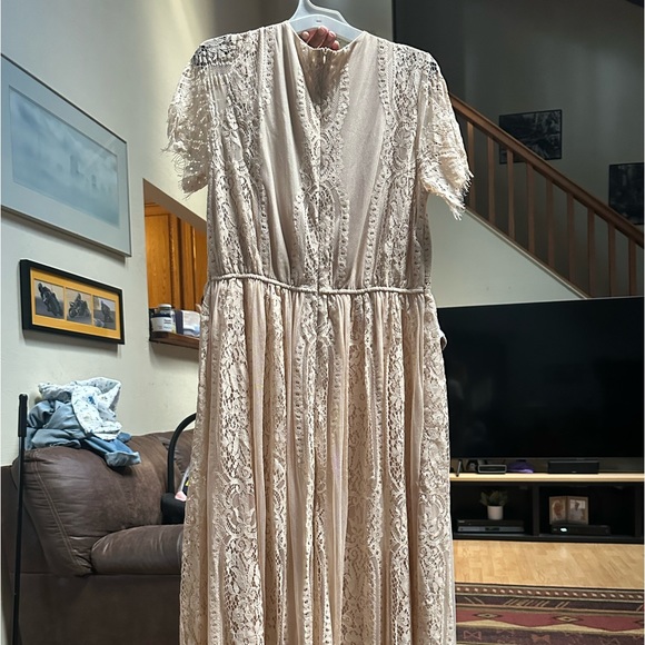 beautiful dress size L - Picture 6 of 7